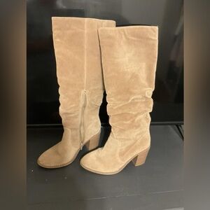 Women’s boots
